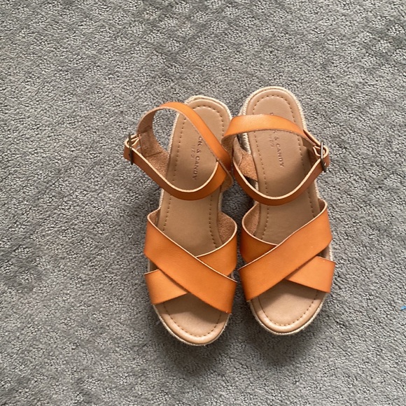 Brown leather sandals - Picture 3 of 5